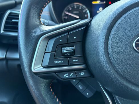 Used 2022 Subaru Crosstrek 2.5i Limited w/ Moonroof Package 2 image 16