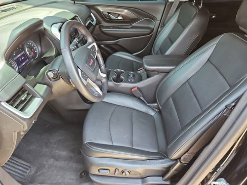 Used 2022 GMC Terrain SLT FWD image 13