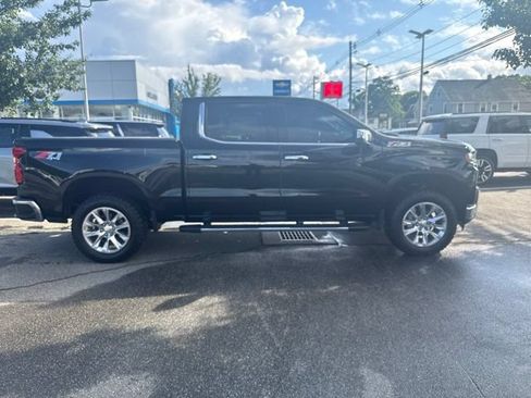 Used 2021 Chevrolet Silverado 1500 LTZ w/ Safety Package II AWD/4WD image 10