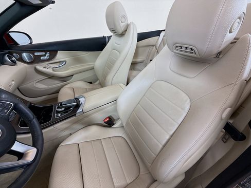 Used 2018 Mercedes-Benz C 300 4MATIC Cabriolet image 11