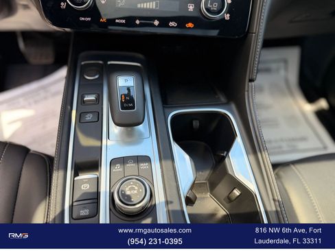 Used 2025 INFINITI QX60 Luxe w/ Black Edition FWD image 22