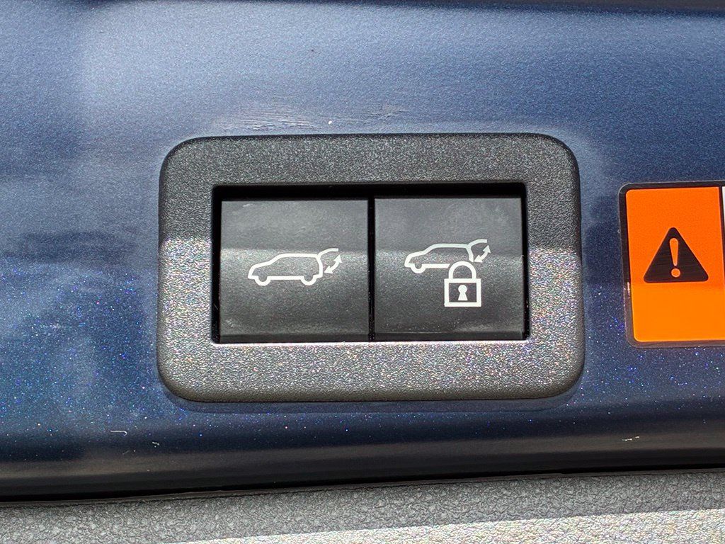 Used 2026 Toyota RAV4 XLE Premium AWD/4WD image 30