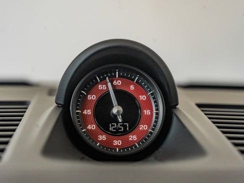 Certified 2024 Porsche 911 Carrera 4 GTS AWD/4WD image 19