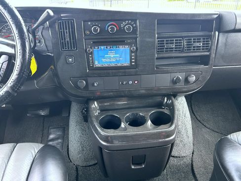 Certified 2013 Chevrolet Express 1500 RWD image 13
