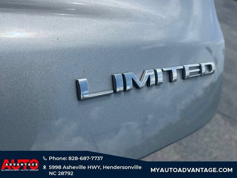 Used 2022 Jeep Compass Limited AWD/4WD image 30