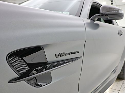 Used 2018 Mercedes-Benz AMG GT R image 19