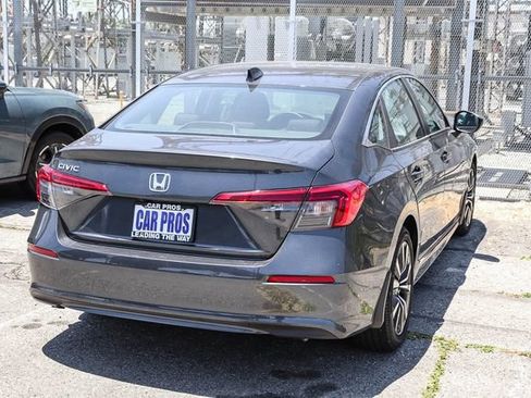 Used 2024 Honda Civic EX image 10