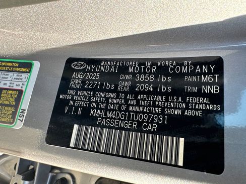 New 2026 Hyundai Elantra Sport FWD image 24