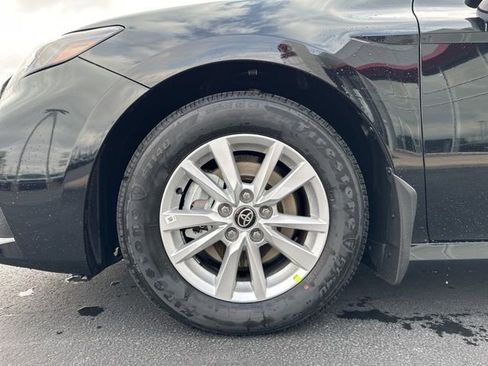 New 2026 Toyota Camry LE image 10