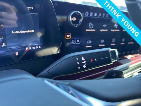 New 2026 Chevrolet Traverse Z71 w/ Driver Confidence Package image 20