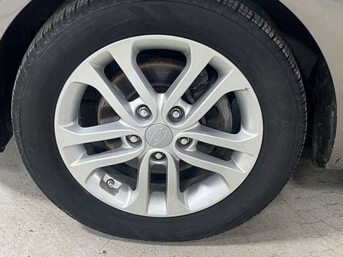 Used 2012 Kia Forte EX image 34