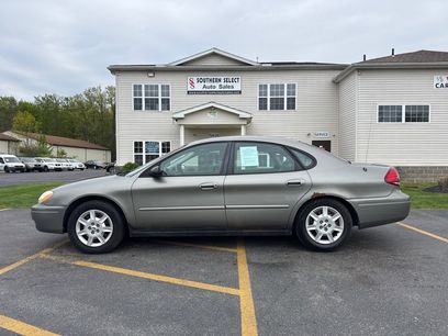 Used 2004 Ford Taurus SE