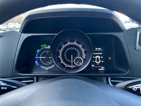 Used 2023 Hyundai Elantra Blue image 26