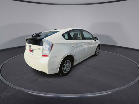 Used 2010 Toyota Prius One image 8