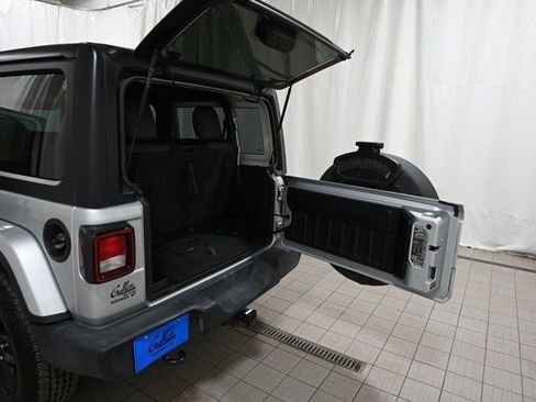 Used 2023 Jeep Wrangler Freedom Edition image 22