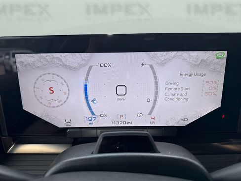Used 2025 GMC Hummer EV 3X AWD/4WD image 9