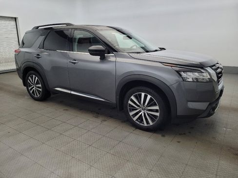 Used 2022 Nissan Pathfinder Platinum w/ Cargo Package AWD/4WD image 11