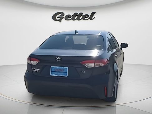 Used 2021 Toyota Corolla LE w/ LE Premium Package image 7
