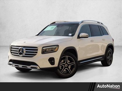 New 2026 Mercedes-Benz GLB 250 image 1