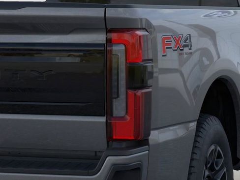 New 2026 Ford F250 Platinum image 21