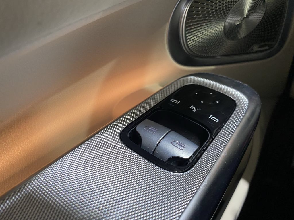 Certified 2024 Mercedes-Benz CLE 300 4MATIC Coupe image 9