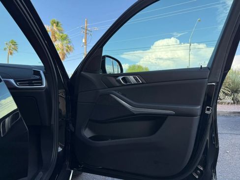 Used 2022 BMW X5 sDrive40i w/ Parking Assistance Package RWD image 34