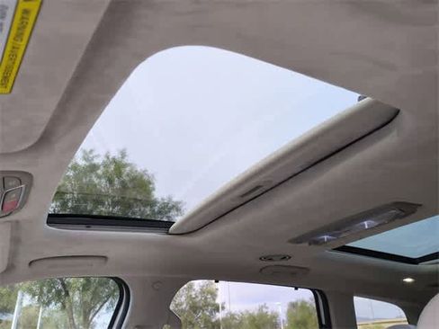 Used 2023 Kia Telluride SX Prestige image 19