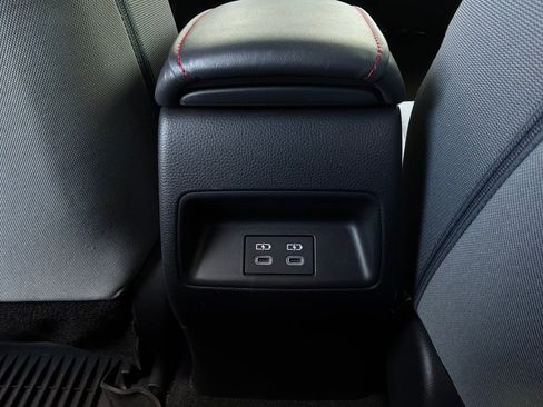 Used 2024 Toyota Corolla SE w/ SE Package image 12