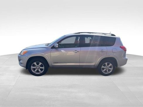 Used 2009 Toyota RAV4 Limited image 3