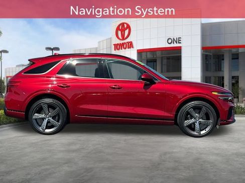 Used 2023 Genesis GV70 2.5T w/ Sport Prestige Package AWD/4WD image 3