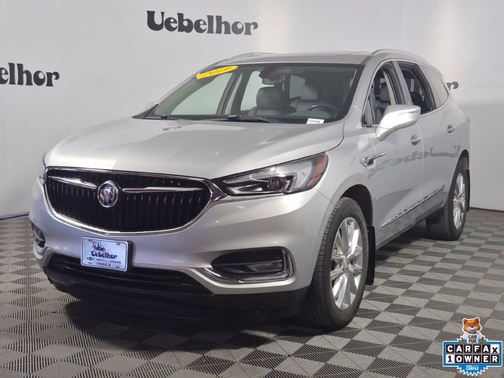 Used 2019 Buick Enclave Essence AWD/4WD image 3