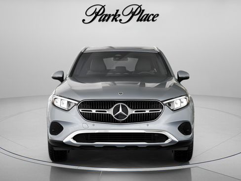 Used 2025 Mercedes-Benz GLC 300 image 36