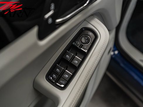 Used 2022 Porsche Macan S image 19