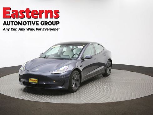 Used 2023 Tesla Model 3 Standard Range image 51