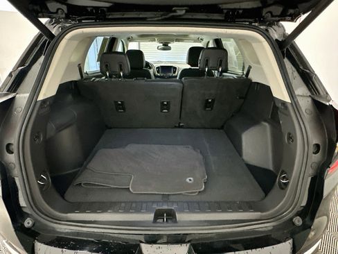 Used 2018 GMC Terrain Denali w/ Advanced Safety Package AWD/4WD image 31
