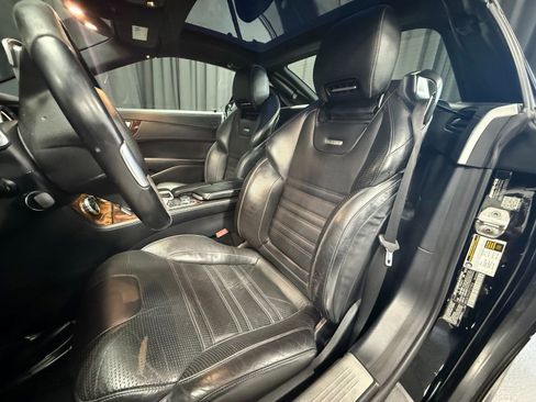 Used 2014 Mercedes-Benz SL 63 AMG image 3