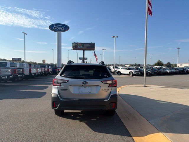 Used 2021 Subaru Outback Onyx Edition XT w/ Popular Package #2 AWD/4WD image 4