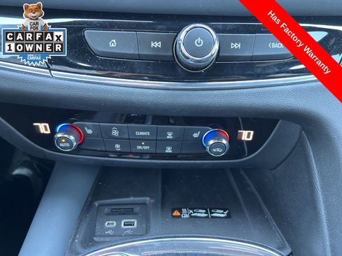 Used 2023 Buick Enclave Essence w/ Experience Buick Package FWD image 17