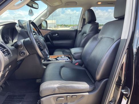 Used 2021 Nissan Armada SL image 9