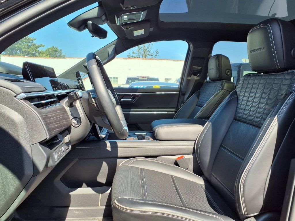 Used 2026 GMC Sierra EV Denali AWD/4WD image 14