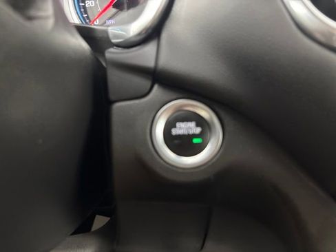 Used 2022 Chevrolet Equinox LT AWD/4WD image 8