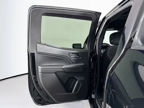 Used 2023 Chevrolet Colorado LT w/ LT Convenience Package II image 25