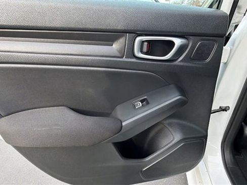 Used 2023 Honda Civic EX image 13