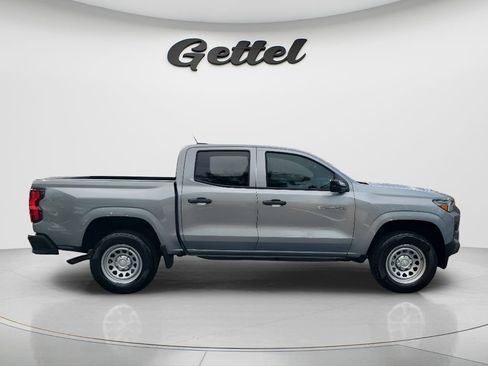 Used 2024 Chevrolet Colorado W/T w/ Technology Package RWD image 4