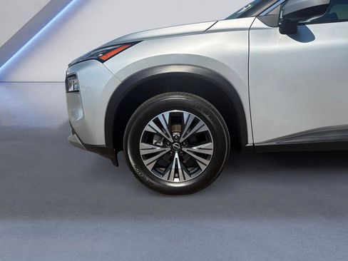 Used 2023 Nissan Rogue SV FWD image 14