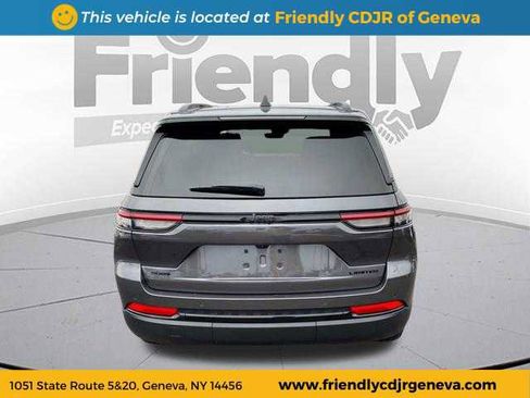 New 2025 Jeep Grand Cherokee Limited w/ Black Appearance Package image 6