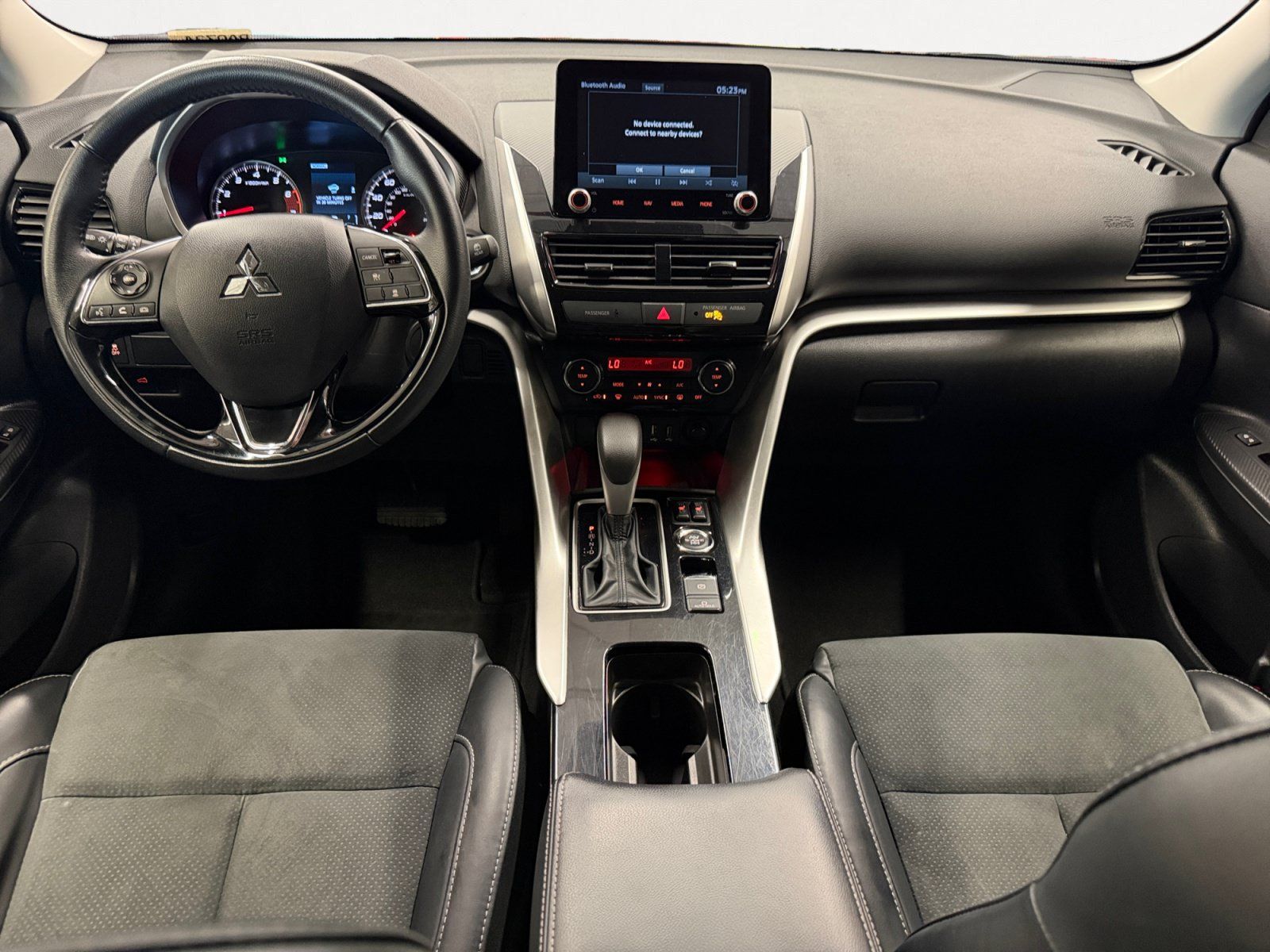 Used 2025 Mitsubishi Eclipse Cross SE AWD/4WD image 3