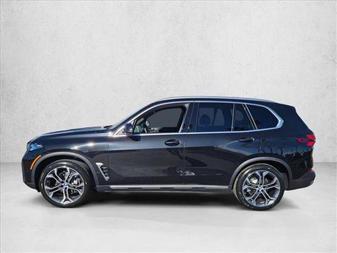 Used 2026 BMW X5 xDrive40i AWD/4WD image 5