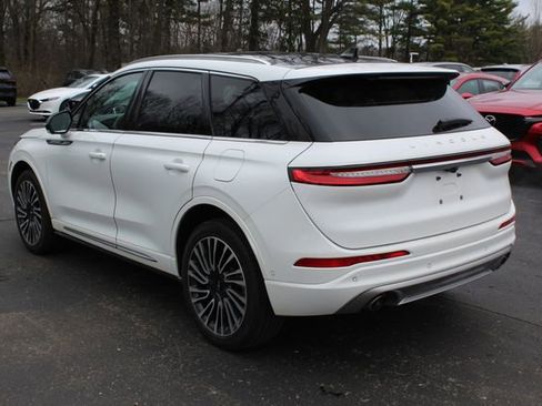 Certified 2022 Lincoln Corsair Reserve w/ Equipment Group 201A image 7