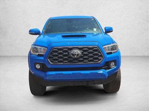 Used 2021 Toyota Tacoma TRD Sport w/ Technology Package AWD/4WD image 2